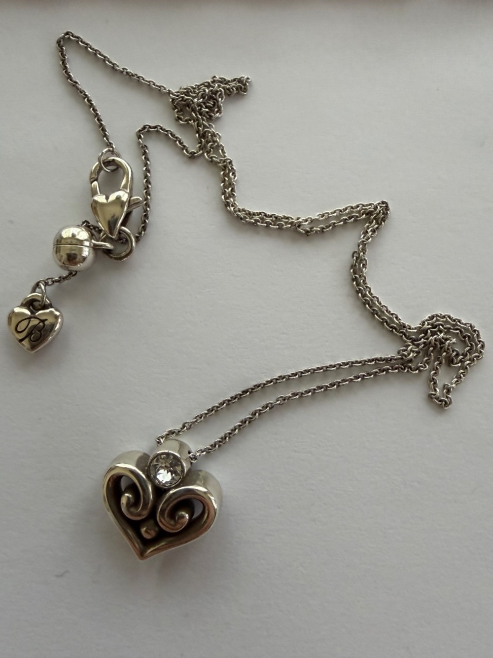 Brighton gift set: Heritage heart bracelet, Alcazar heart necklace, & bag NWT - Picture 2 of 5